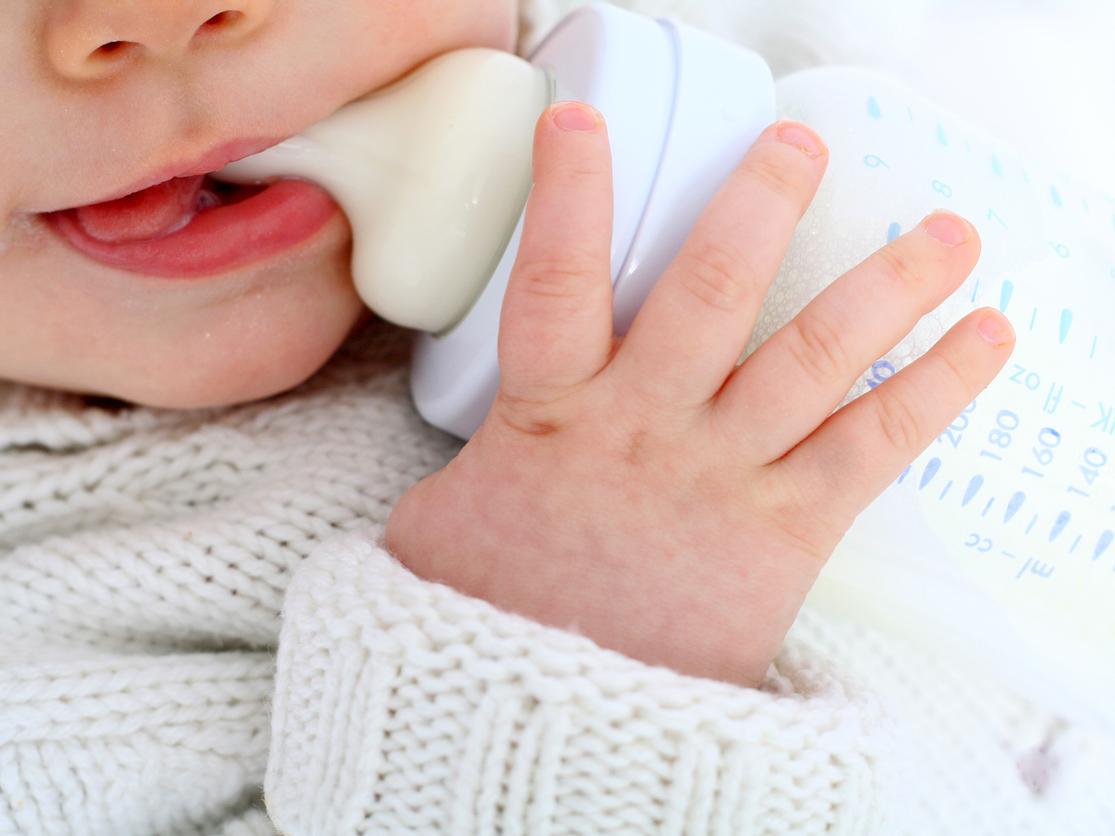Quel lait pour bébé : mon avis sur biostime et mon expérience
