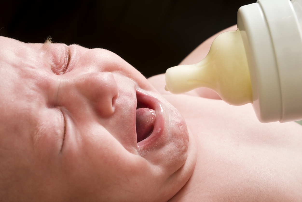 MAM tetine 0 SkinSoft Silicone Taille 0, Lot de 4, débit nouveau-né - 0  Mois+ pour lait de mère & lait pour nourrissons 1 âge : : Bébé et  Puériculture