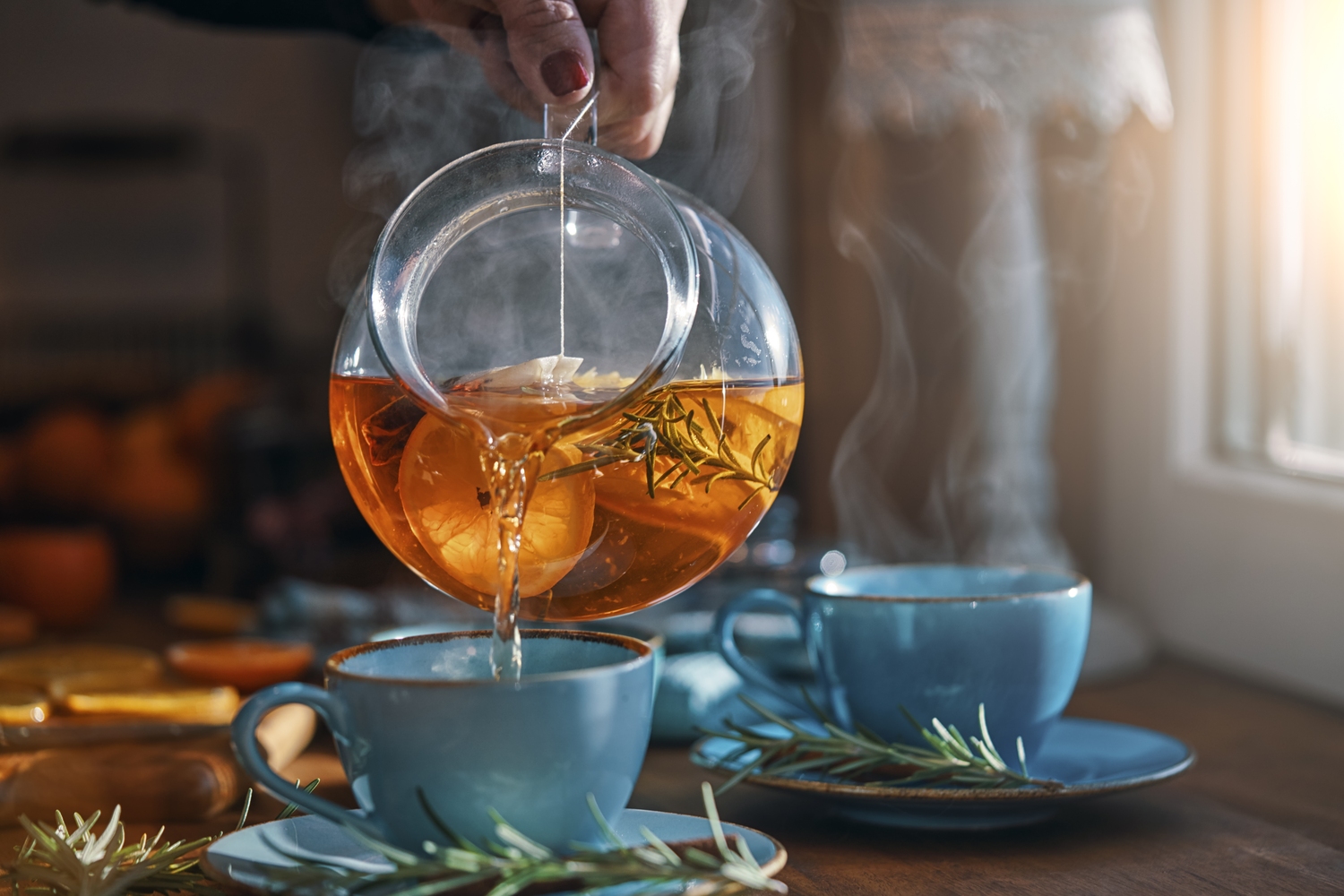 Thé vert, thé noir, thé blanc, thé rouge : quels sont leurs bienfaits ? -  Vulgaris-medical
