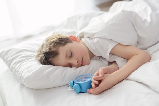 Mon enfant continue de faire pipi au lit: dois-je m'inquiéter ? –  TagomeDokita