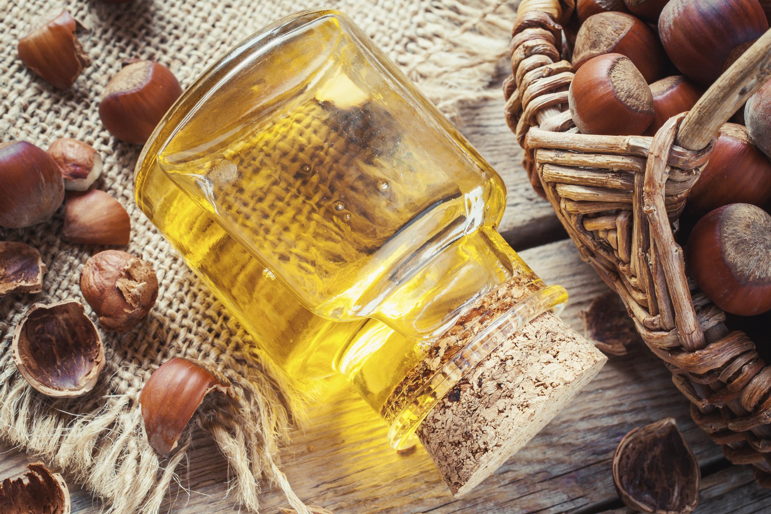 Les bienfaits de l'huile d'avocat pour la peau et les cheveux