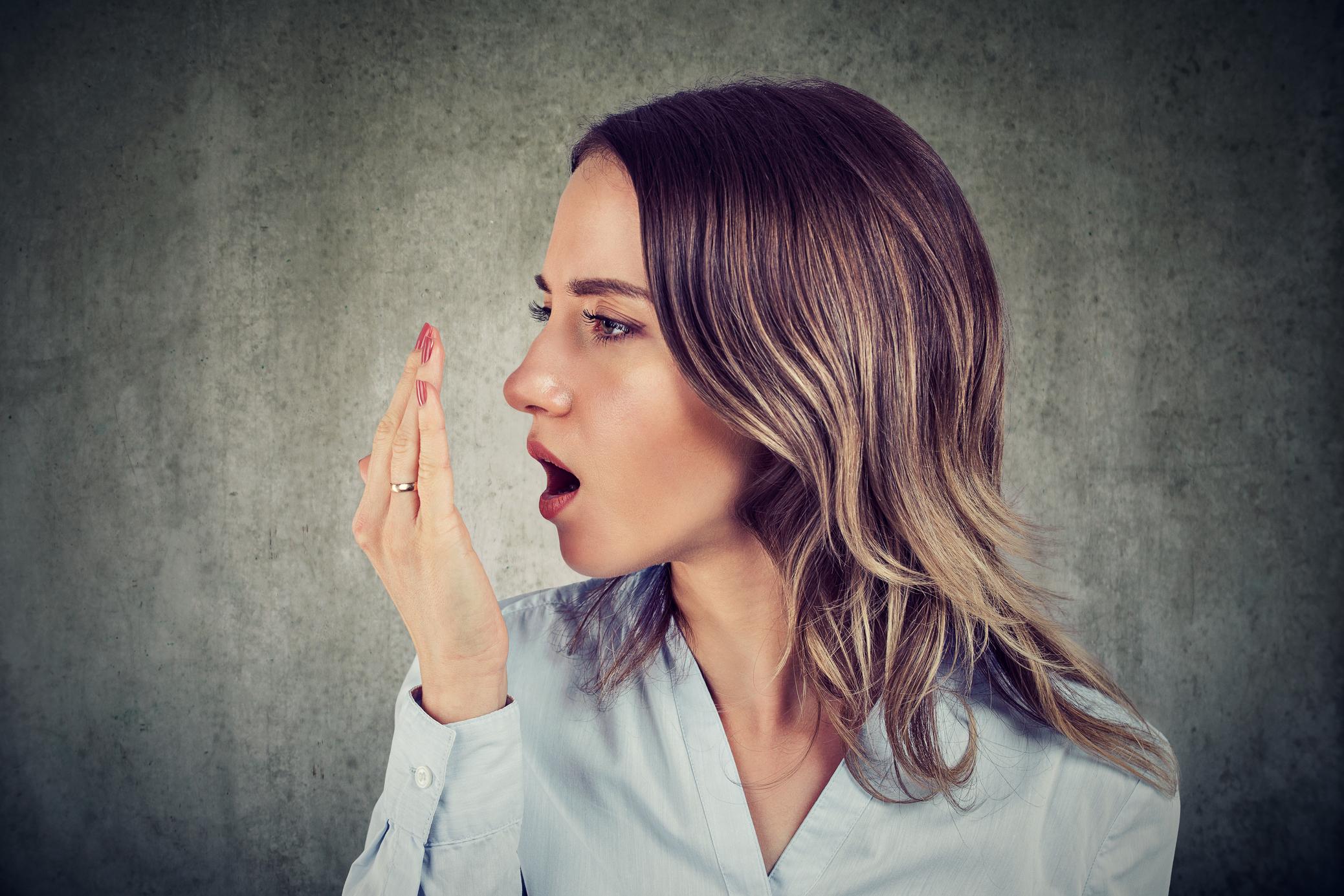 Halitose chez l'enfant : quelles sont les causes de la mauvaise haleine ?