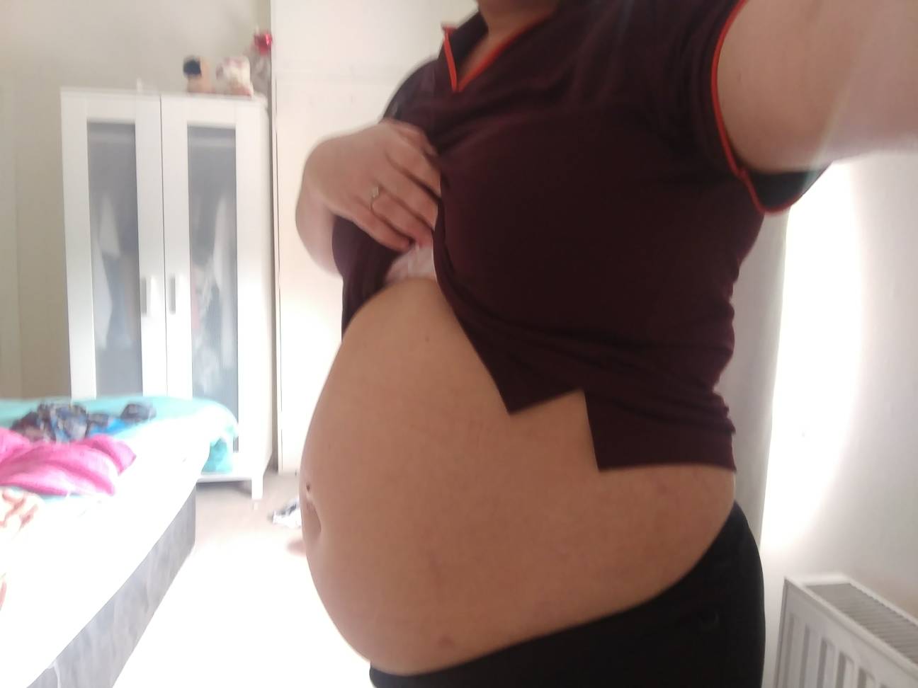 very-large-bump-at-10-weeks