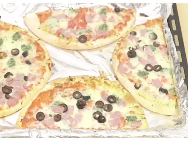Comment cuire deux pizzas sur une même plaque ?