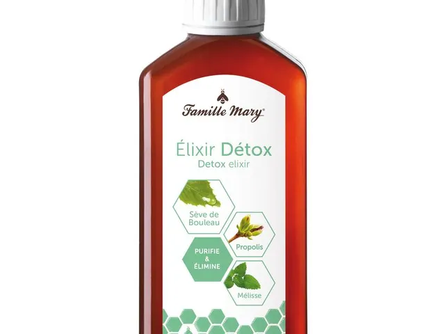 Elixir Détox, Famille Mary