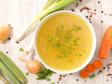 Le bouillon de légumes 