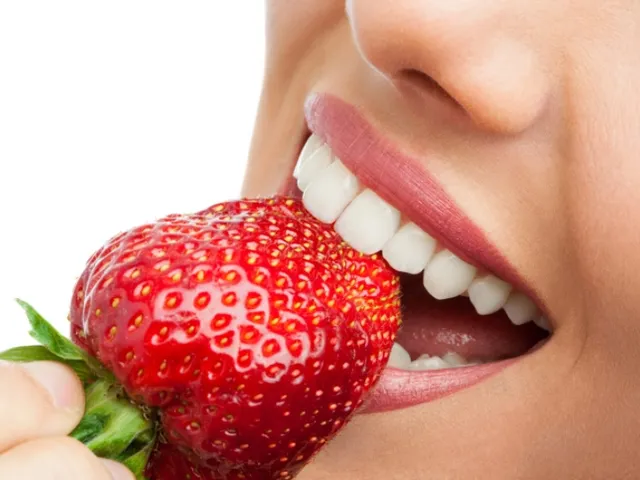 Les fraises atténuent les effets de l'arthrite