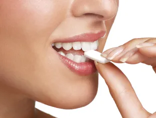 Des chewing-gums au xylitol pour une bonne santé bucco-dentaire ?